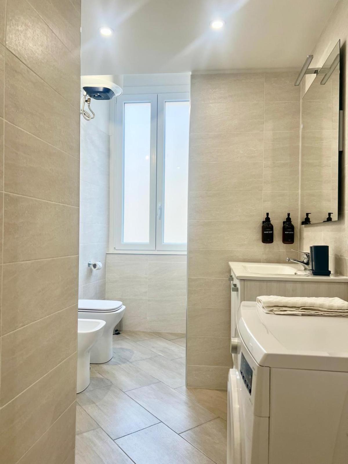 Apartamento Vacanze Romane At Furio Camillo *